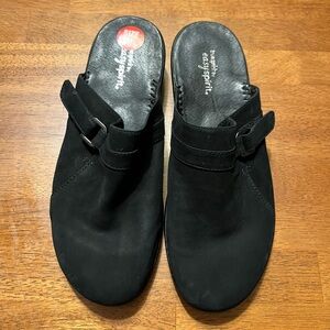 Easy Spirit size 8 black open back shoe